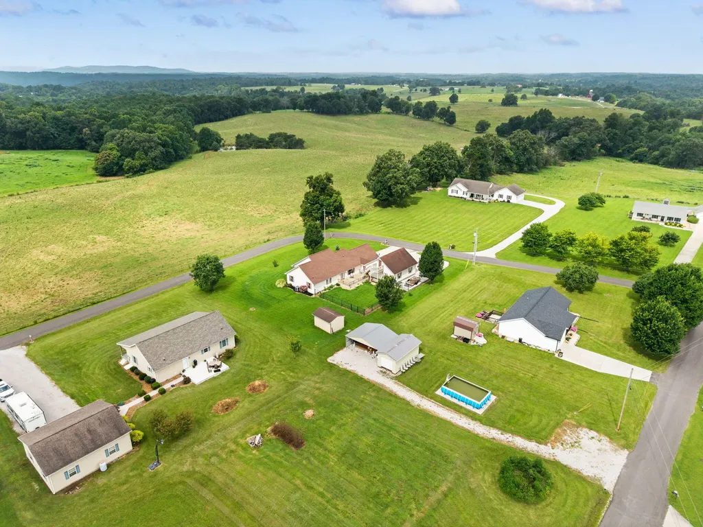 230 Turner Lane Monticello KY 42633