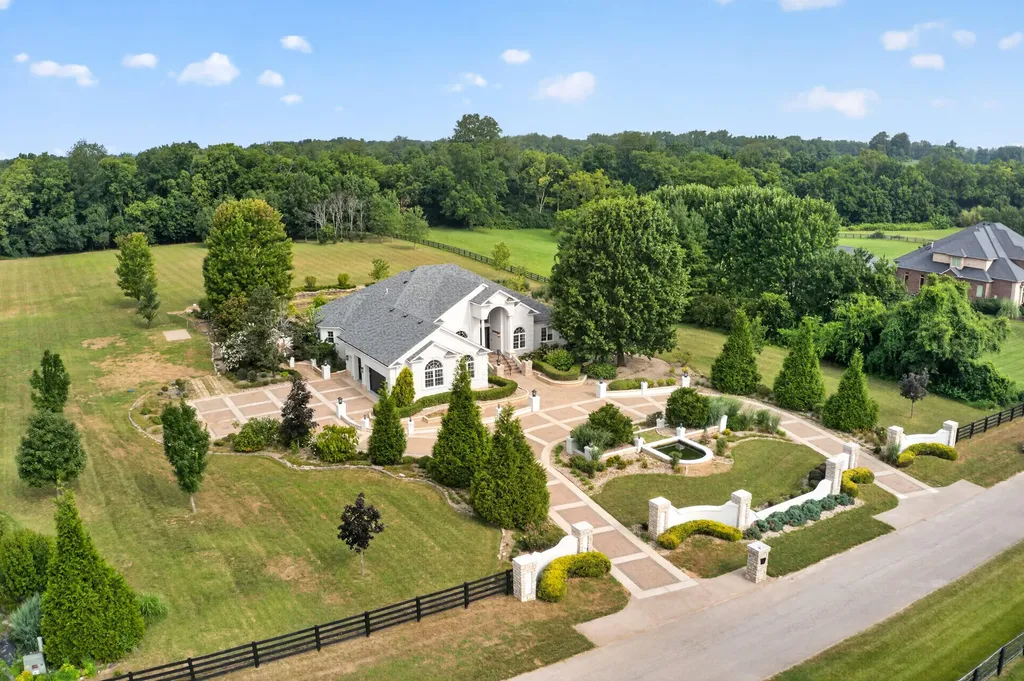 151 Pearl Lane Nicholasville KY 40356