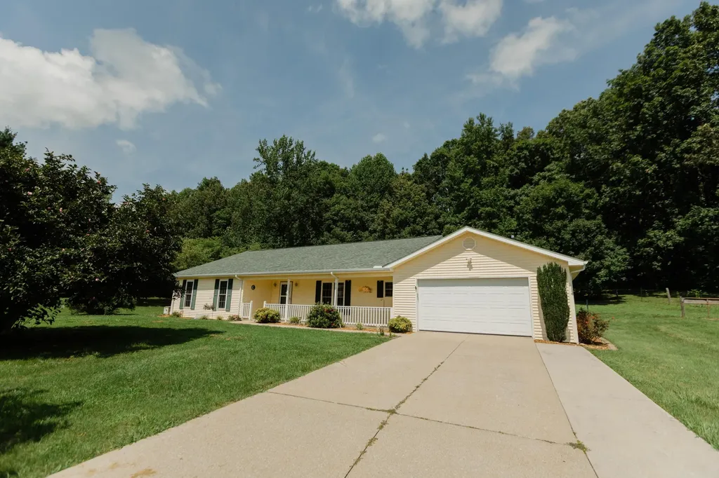 170 Ladybird Lane Somerset KY 42503