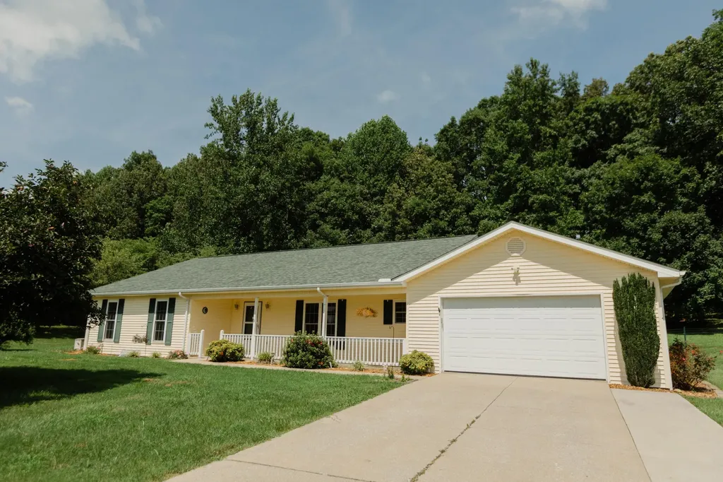 170 Ladybird Lane Somerset KY 42503