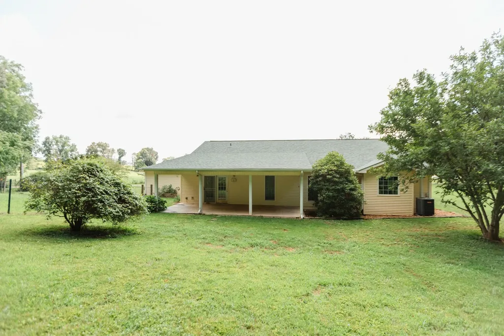 170 Ladybird Lane Somerset KY 42503