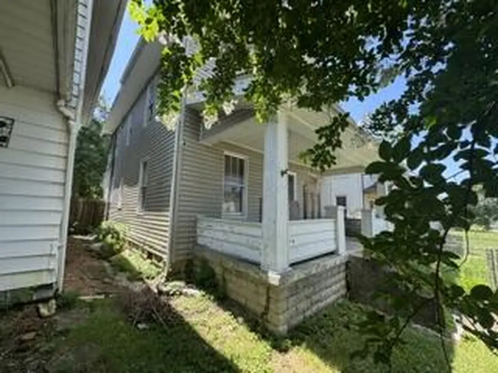 3020 Bath Avenue Ashland KY 41101