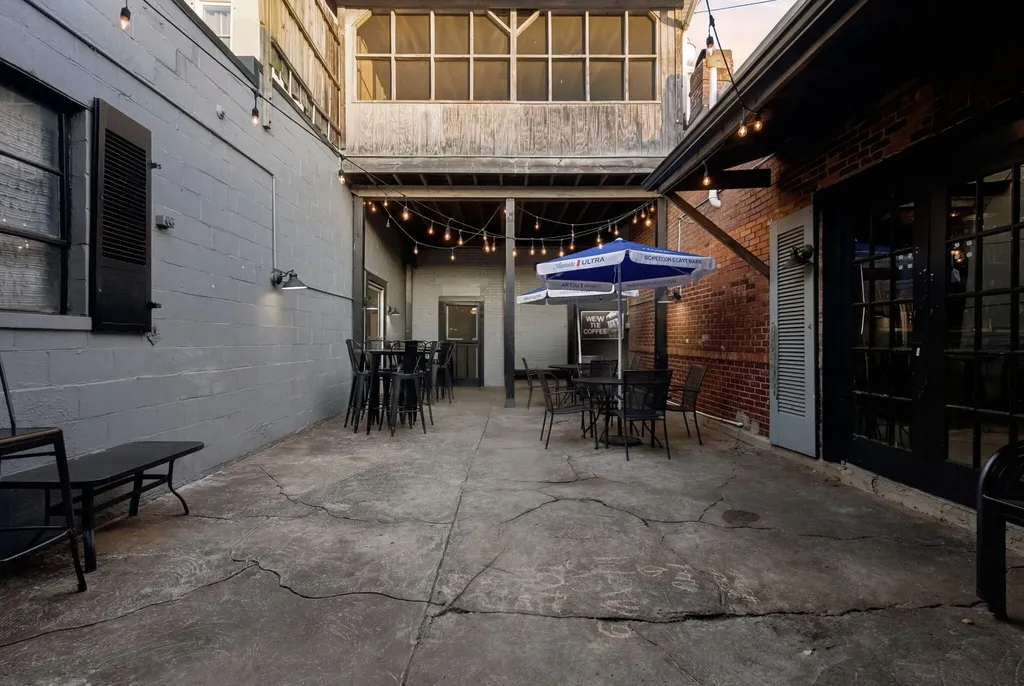 102 S Main Street Cynthiana KY 41031