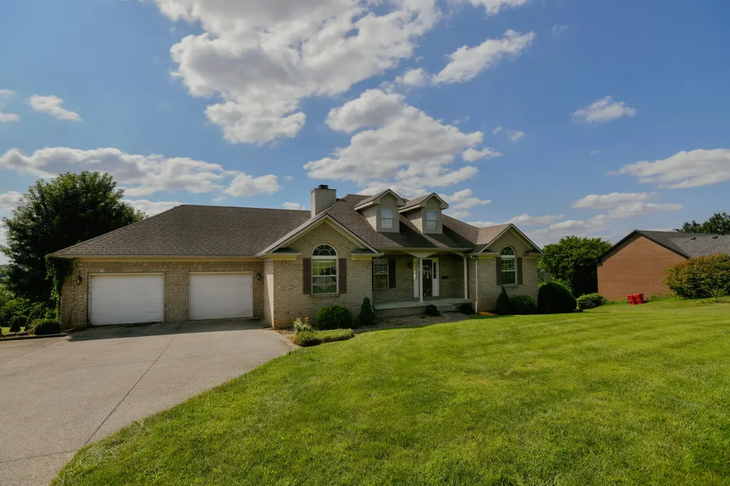 221 View Point Drive Richmond KY 40475