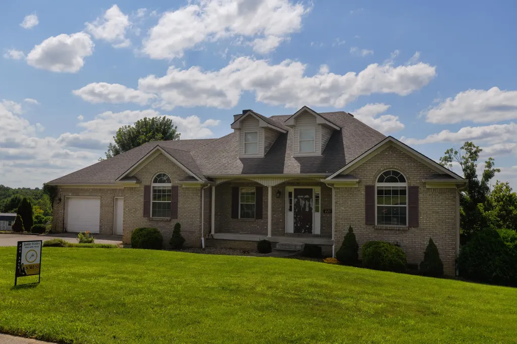 221 View Point Drive Richmond KY 40475