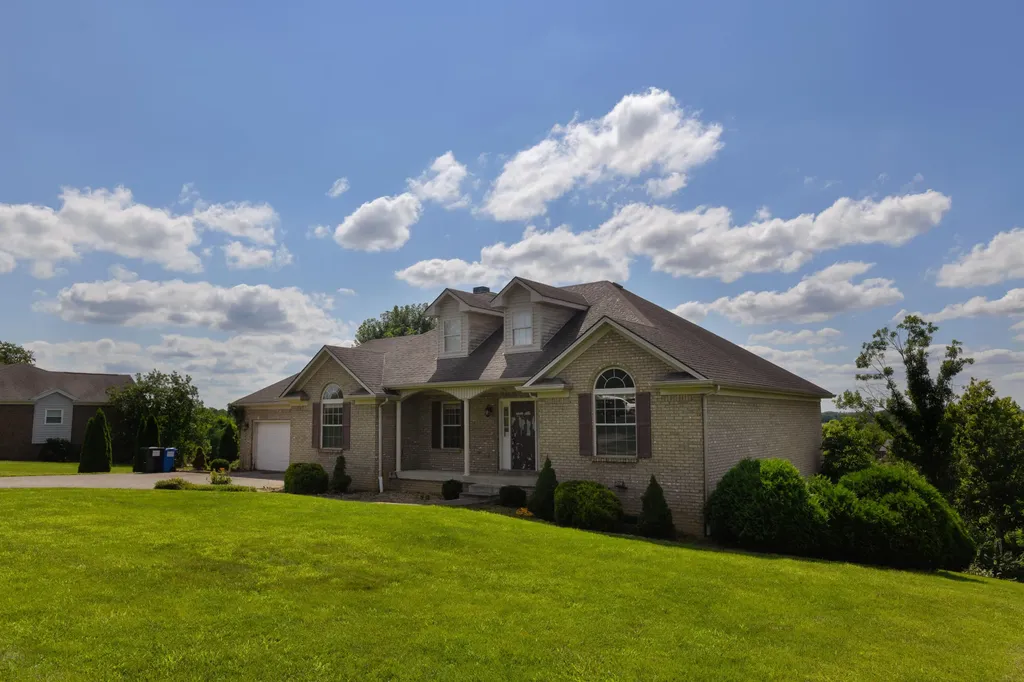 221 View Point Drive Richmond KY 40475
