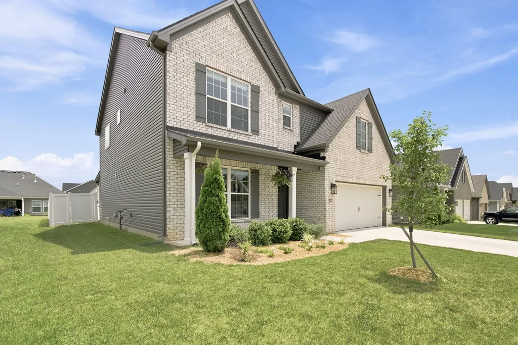 732 Hollyhock Drive Lexington KY 40511