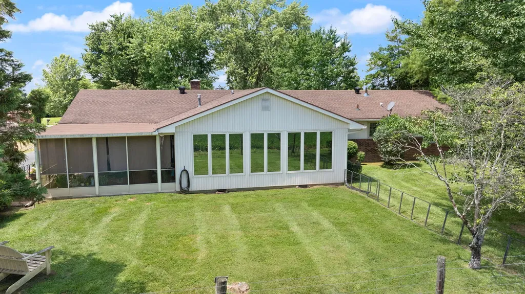 206 Stevens Court Campbellsville KY 42718