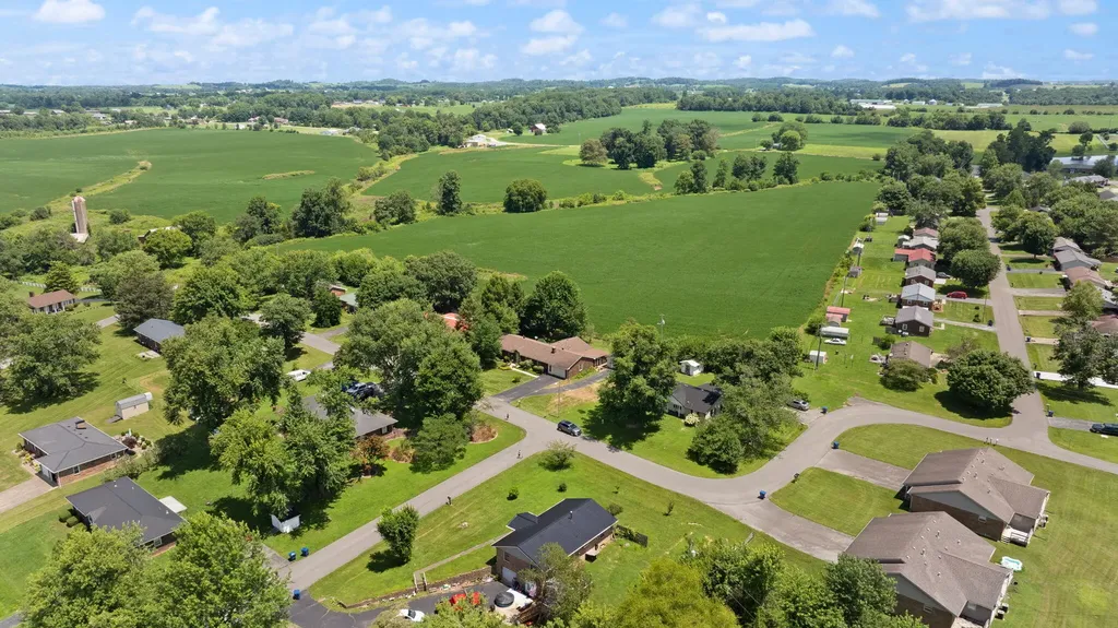 206 Stevens Court Campbellsville KY 42718