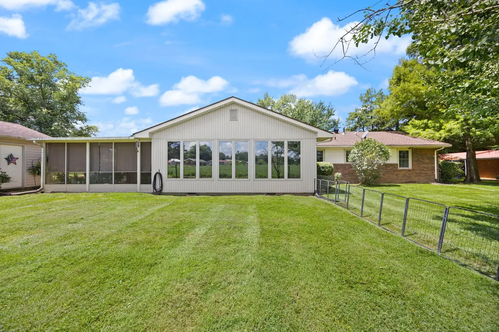 206 Stevens Court Campbellsville KY 42718