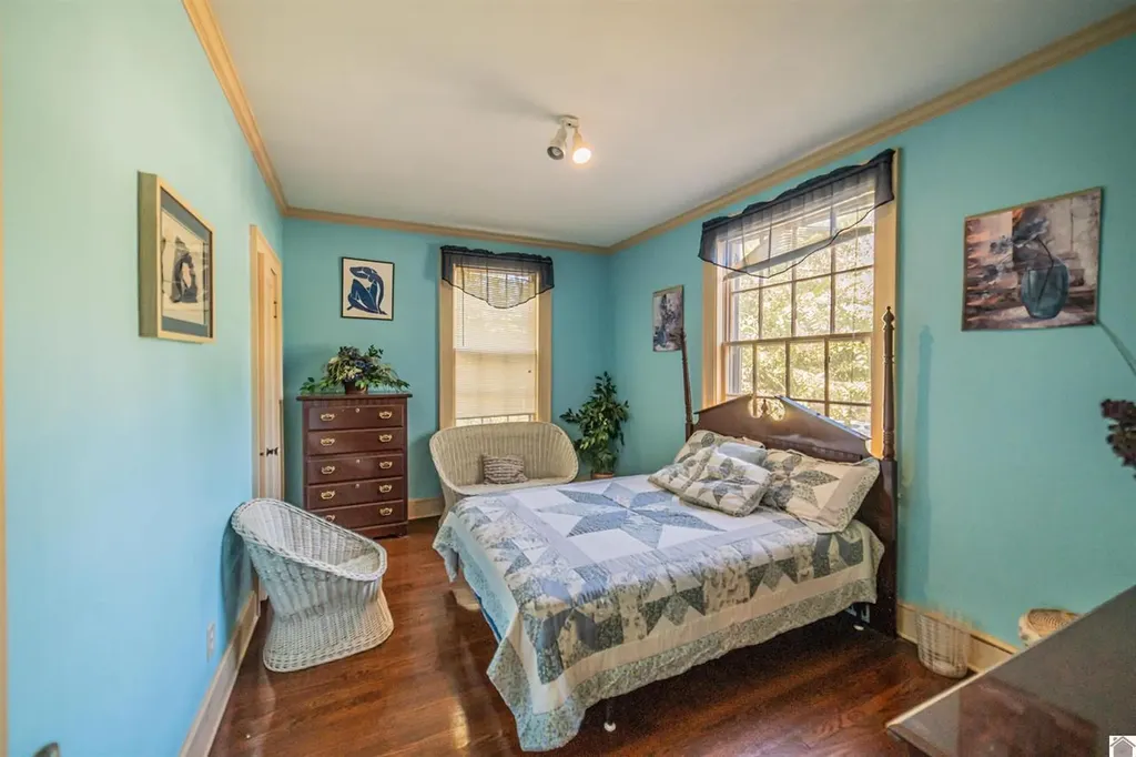 2104 Monroe Street Paducah KY 42001