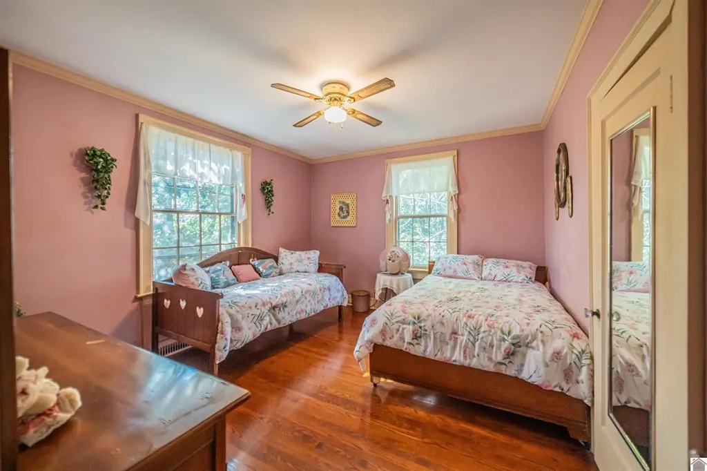 2104 Monroe Street Paducah KY 42001