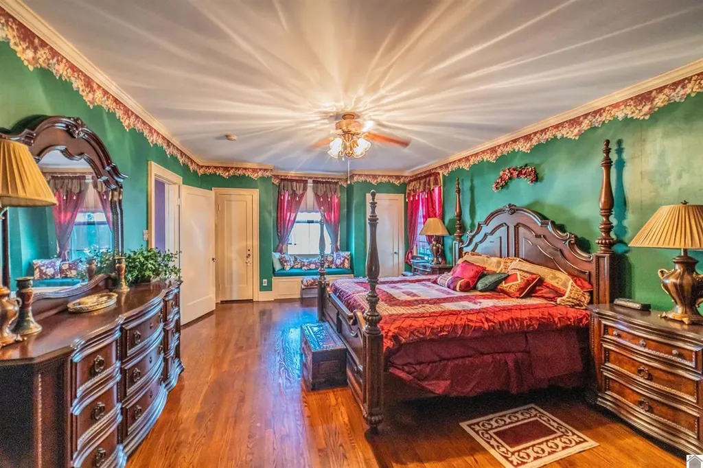 2104 Monroe Street Paducah KY 42001