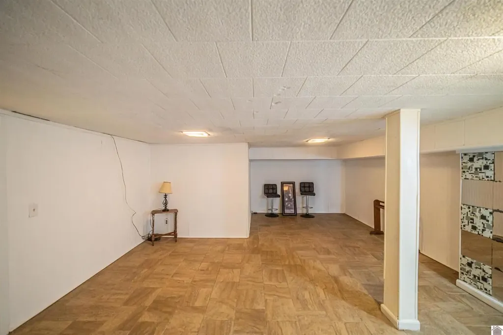 2104 Monroe Street Paducah KY 42001