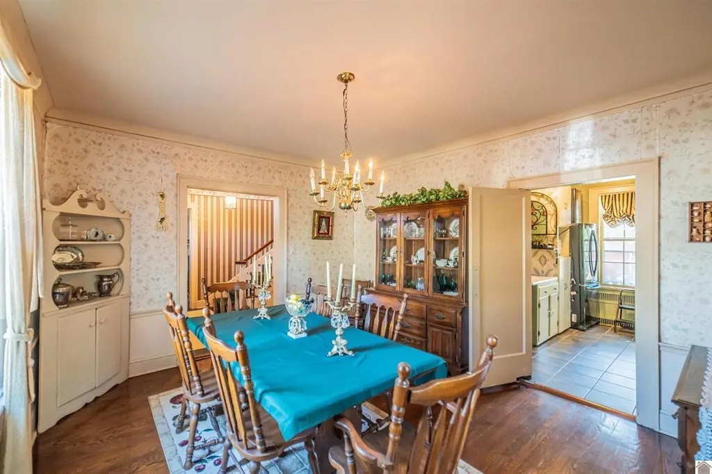 2104 Monroe Street Paducah KY 42001