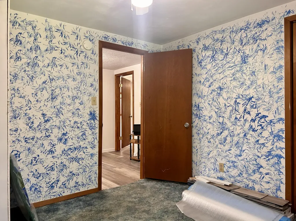 2450 S State Highway 233 Gray KY 40734