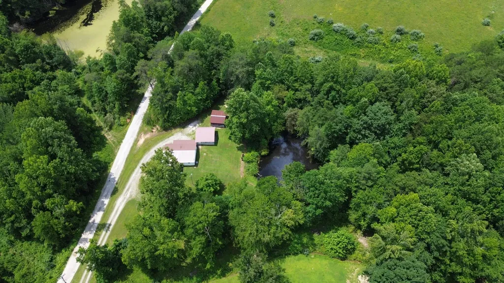 2450 S State Highway 233 Gray KY 40734