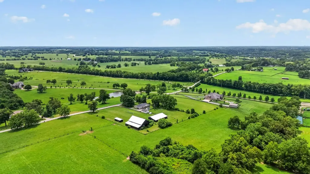 1730 Woods Road Nicholasville KY 40356