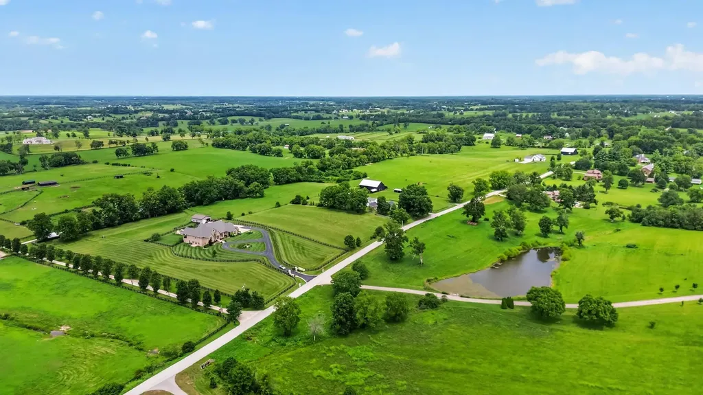 1730 Woods Road Nicholasville KY 40356