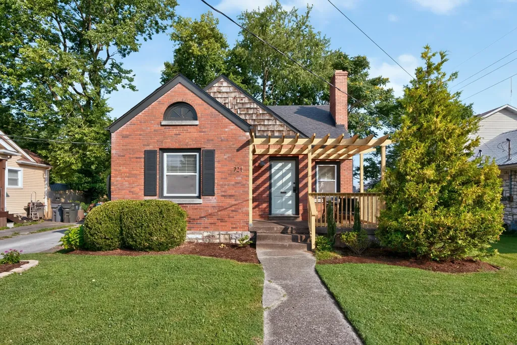 721 Headley Avenue Lexington KY 40508