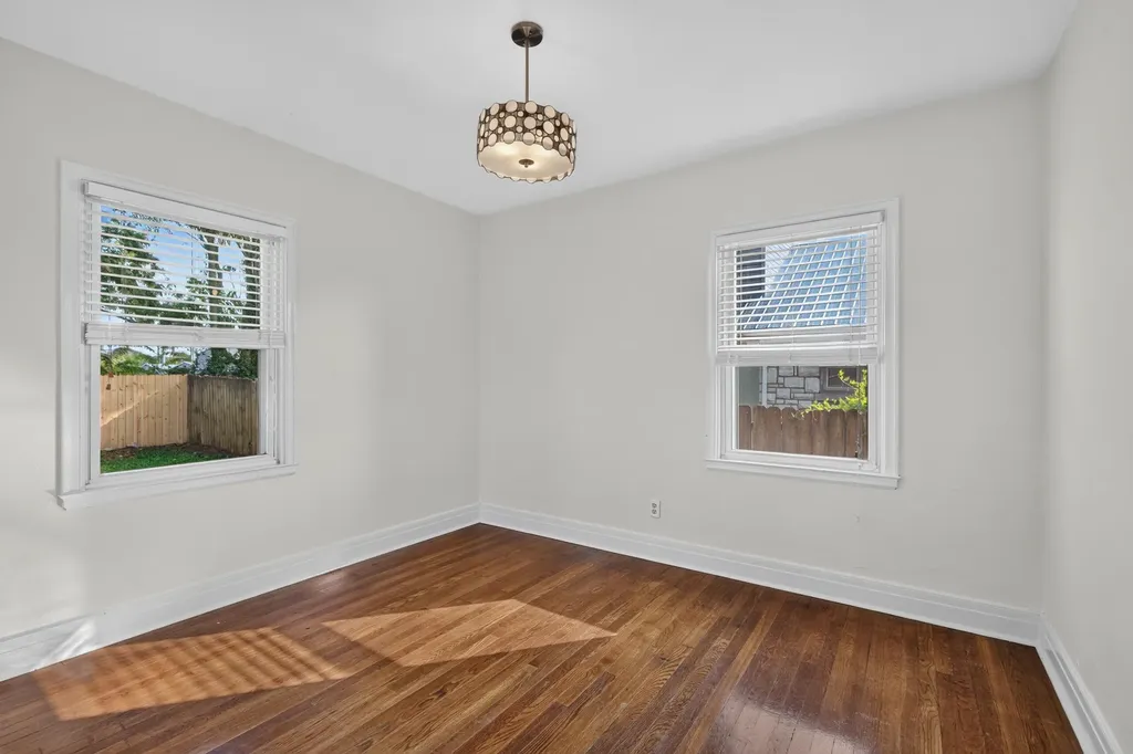 721 Headley Avenue Lexington KY 40508