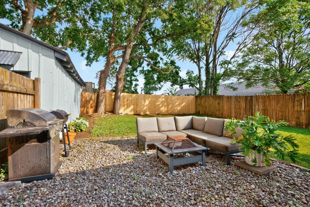 721 Headley Avenue Lexington KY 40508