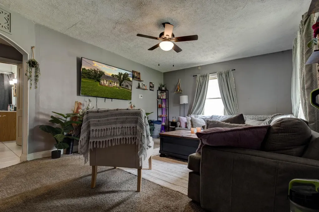 105 Cowden Court Lancaster KY 40444