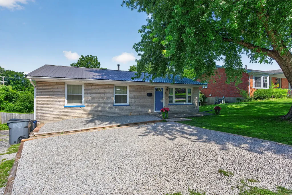 589 Plainview Road Lexington KY 40517