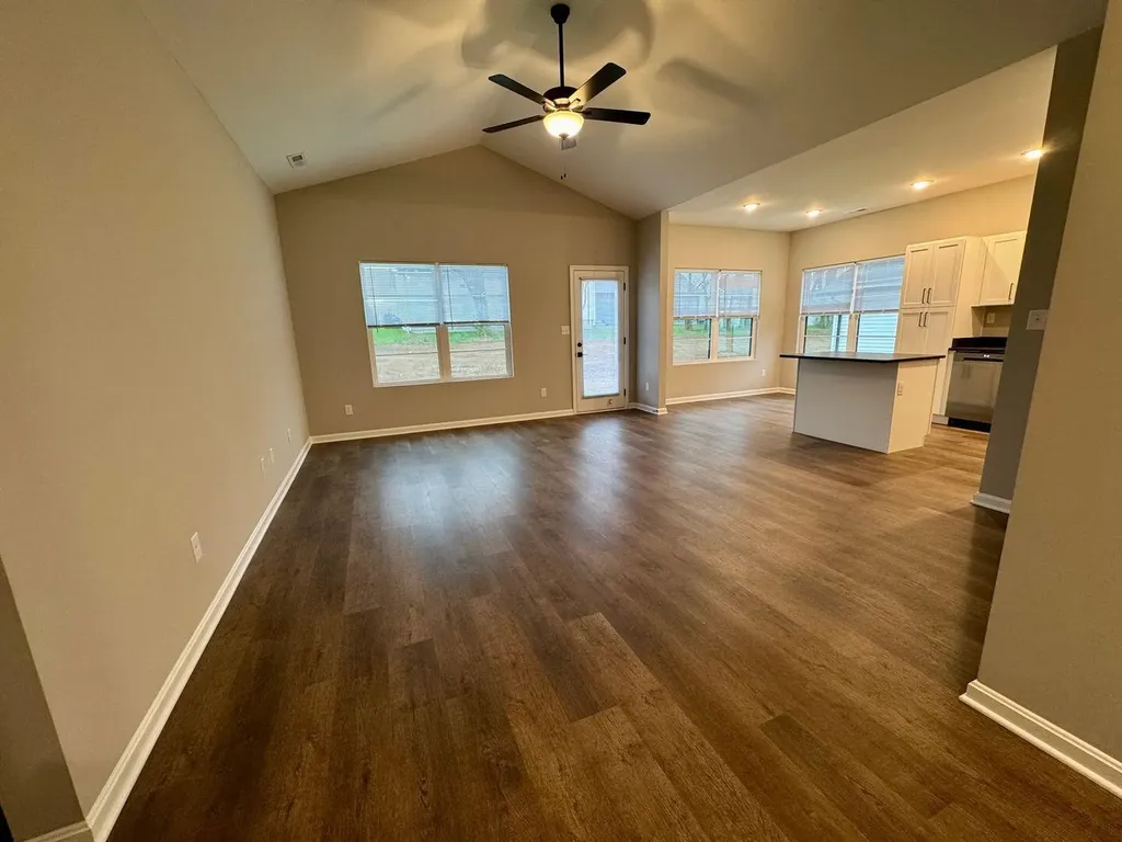 106 Sidewinder Georgetown KY 40324
