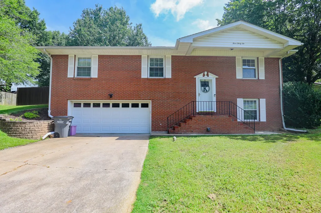 332 Anita Drive Paducah KY 42003