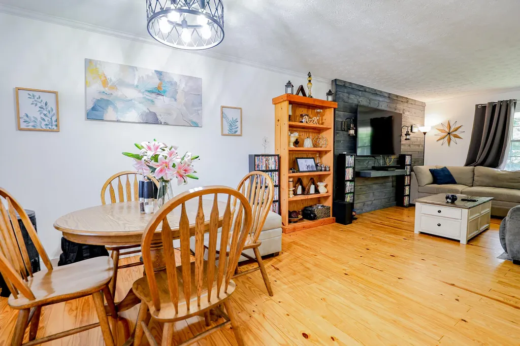 332 Anita Drive Paducah KY 42003