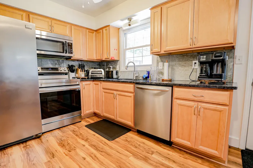 332 Anita Drive Paducah KY 42003
