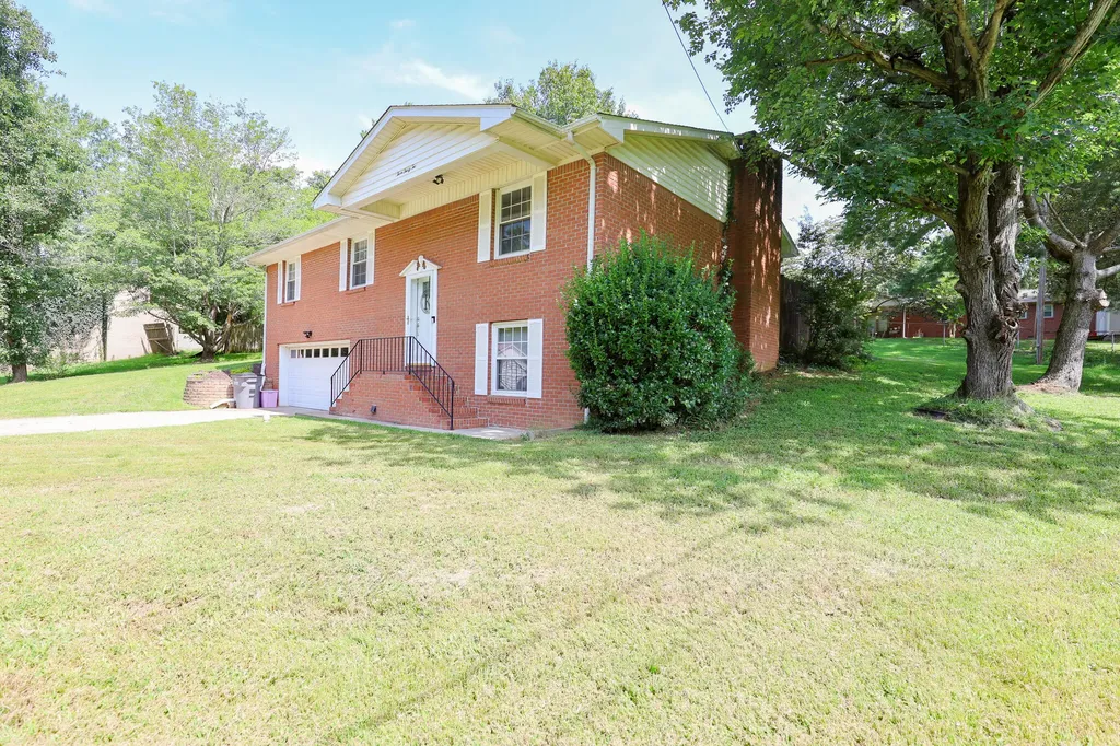 332 Anita Drive Paducah KY 42003