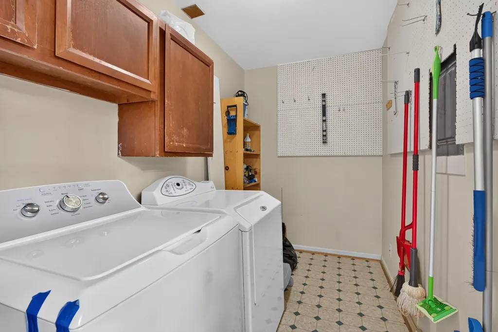 2184 Stephens Lane Lexington KY 40504