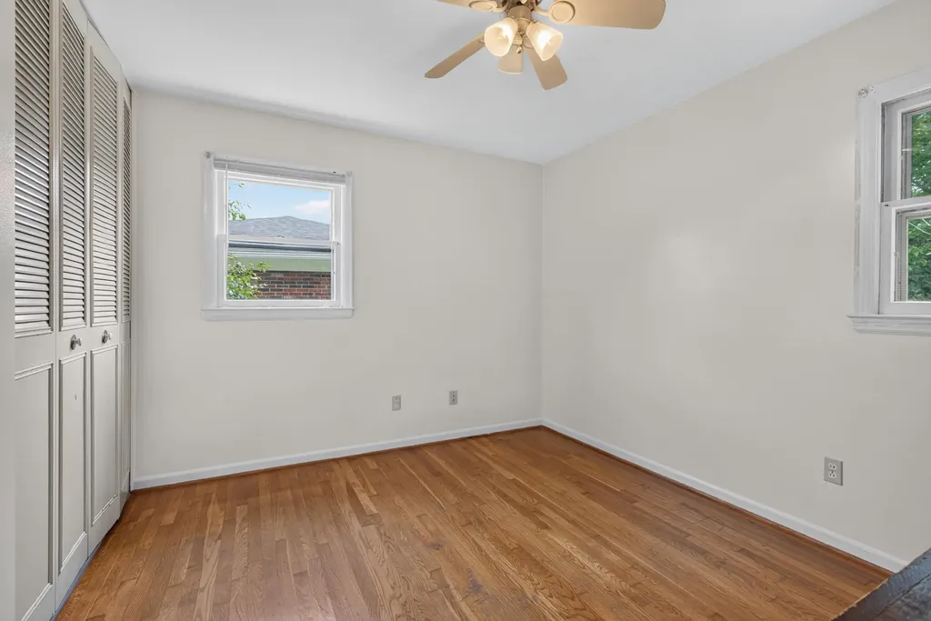 2184 Stephens Lane Lexington KY 40504