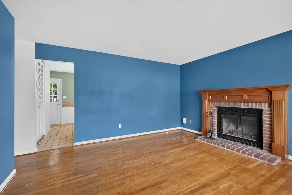 2184 Stephens Lane Lexington KY 40504
