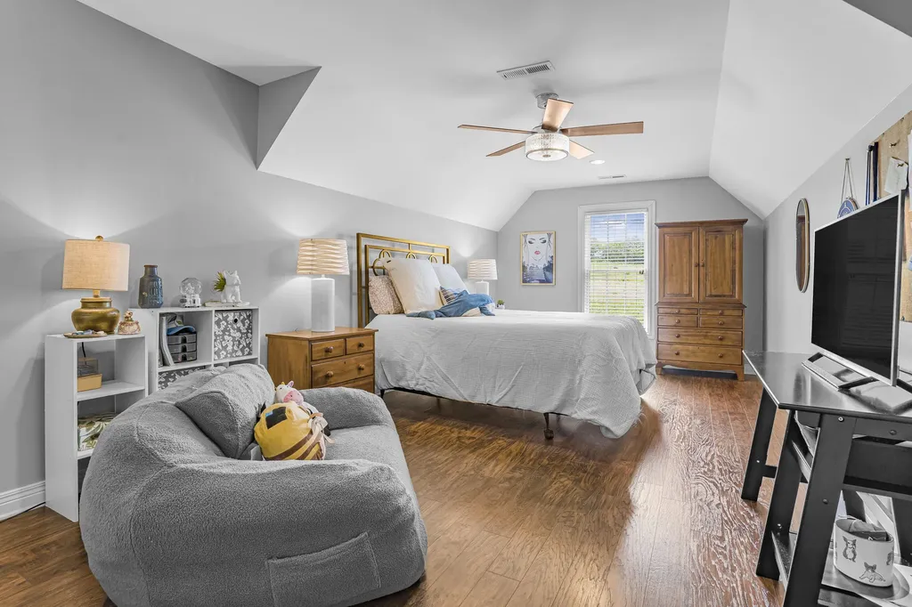 216 Avawam Drive Richmond KY 40475