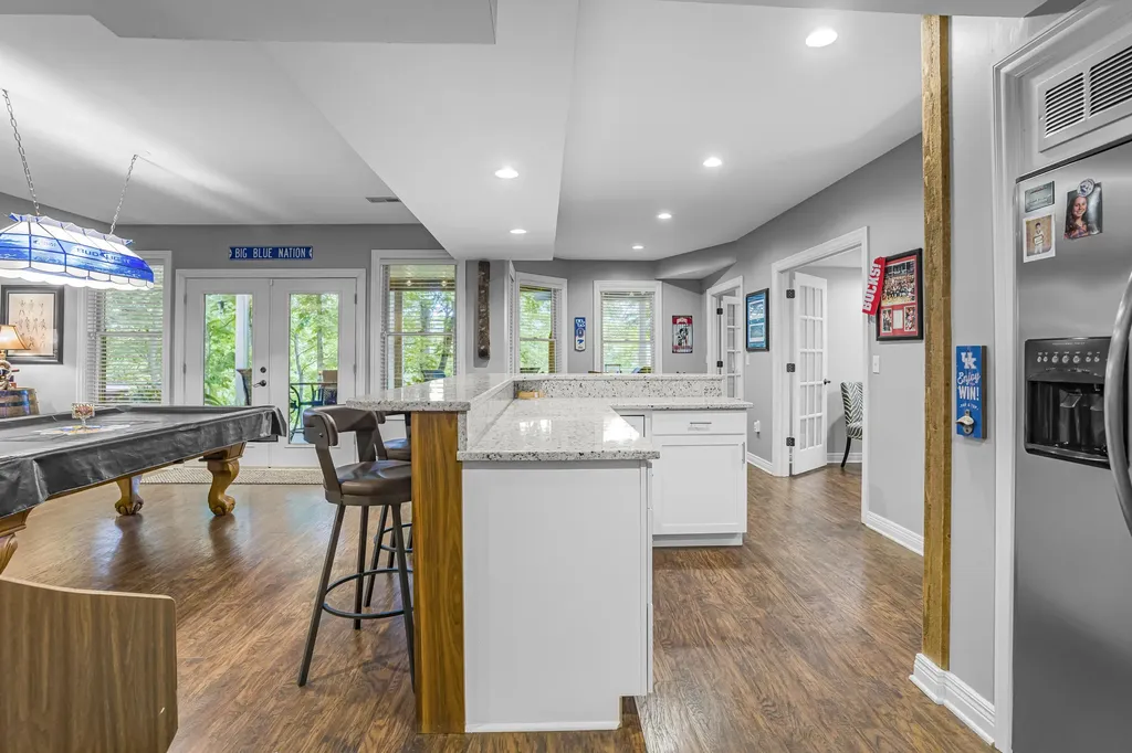 216 Avawam Drive Richmond KY 40475