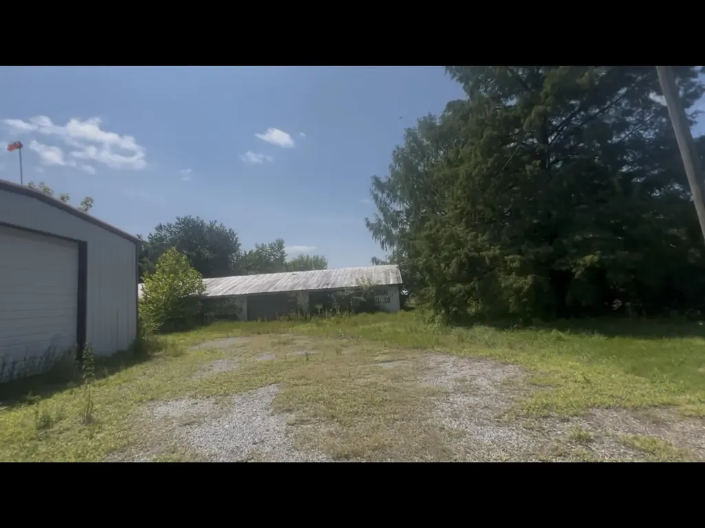 3415 Ky-94 Murray KY 42071