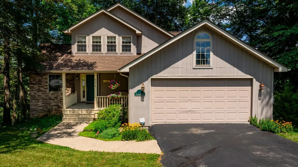 771 Cliffside Drive Russell Springs KY 42642