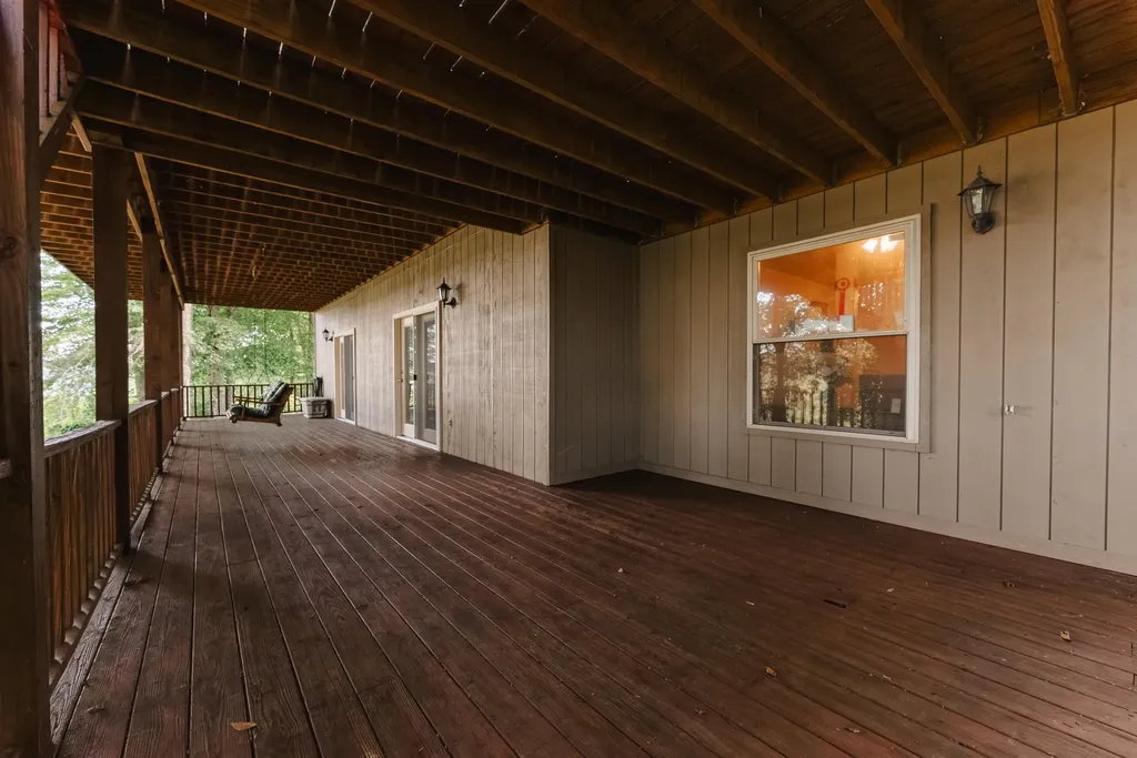 771 Cliffside Drive Russell Springs KY 42642