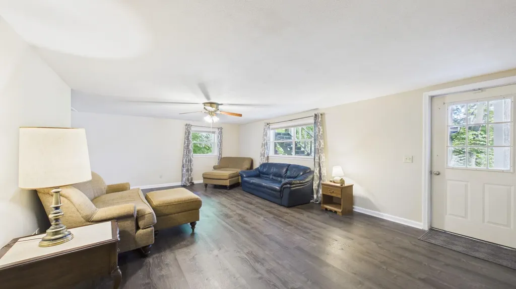 537 Algonquin Road Eddyville KY 42038