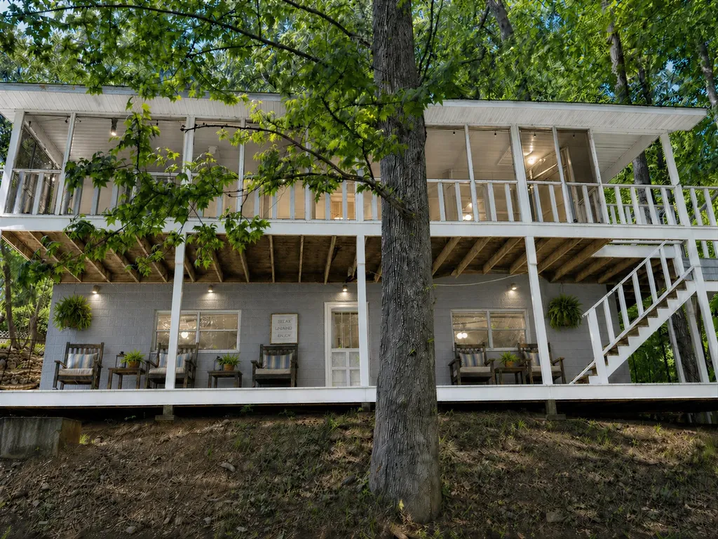 537 Algonquin Road Eddyville KY 42038