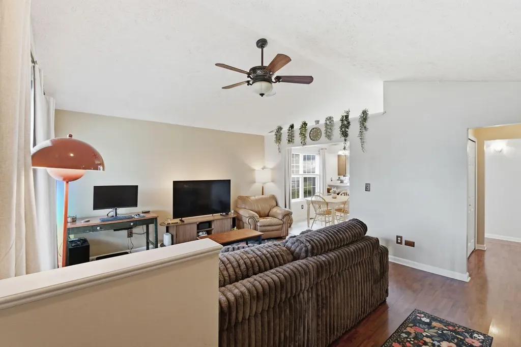 232 Harrods Trace Harrodsburg KY 40330