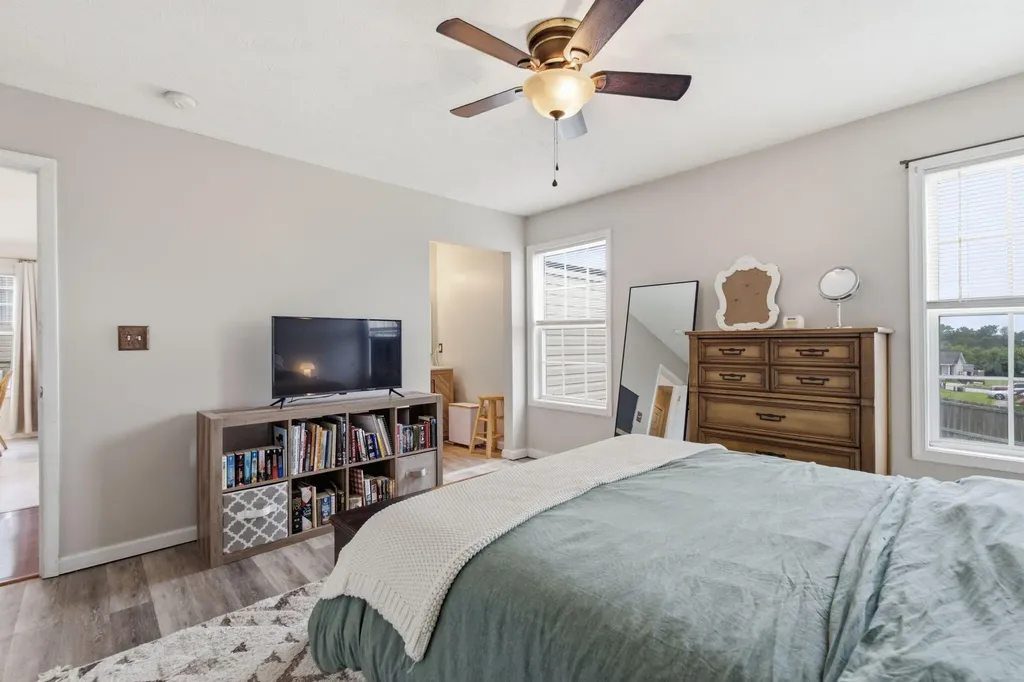 232 Harrods Trace Harrodsburg KY 40330