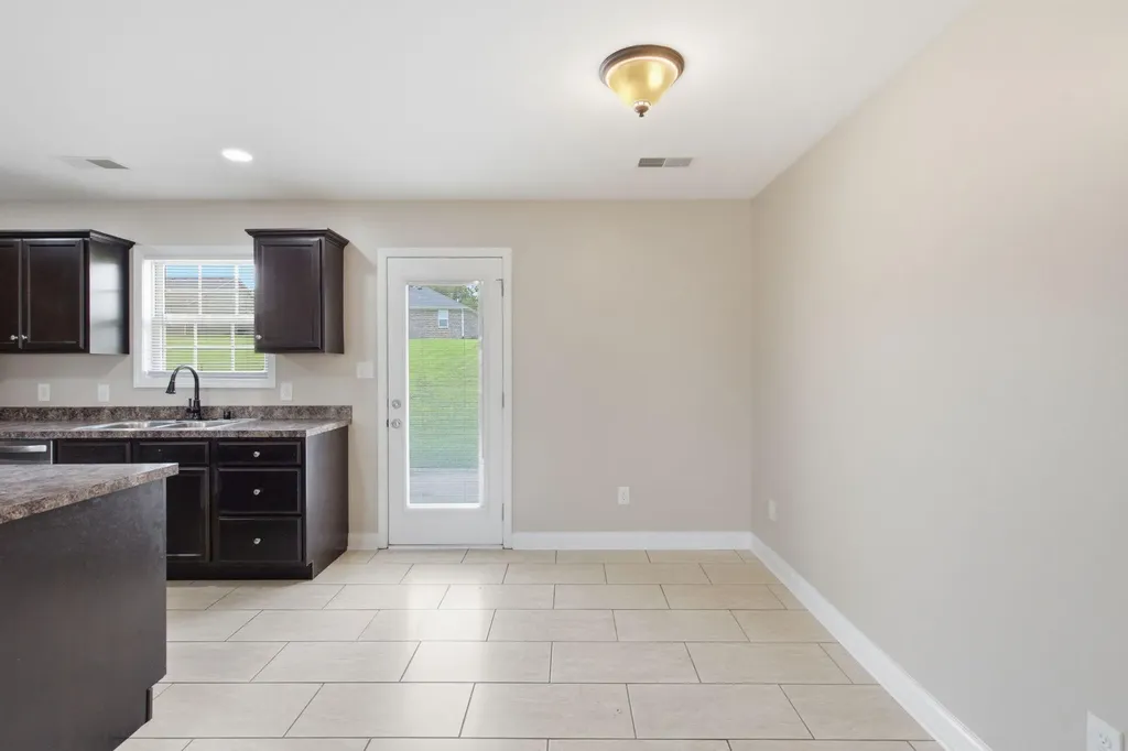 479 Southern Cross Drive Richmond KY 40475