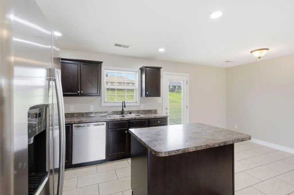 479 Southern Cross Drive Richmond KY 40475
