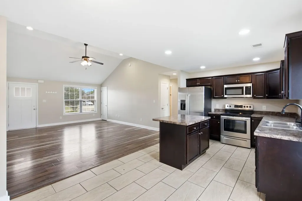 479 Southern Cross Drive Richmond KY 40475