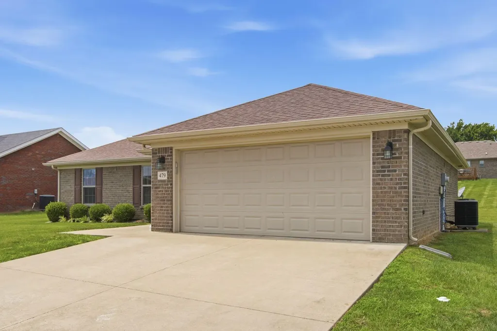 479 Southern Cross Drive Richmond KY 40475