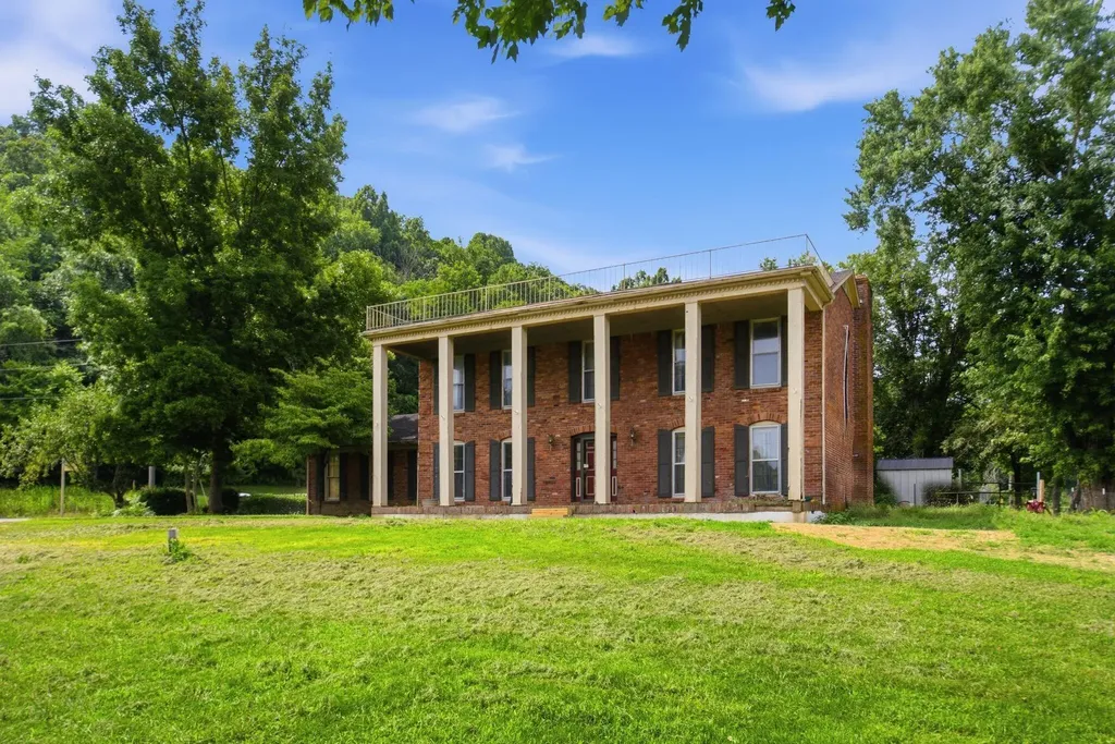 74 Fredericktown Road Springfield KY 40069